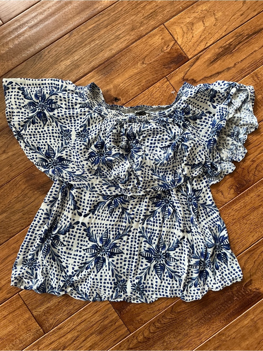 Show me Your Mumu Blue and White Floral Ruffle Cropped Top, Small